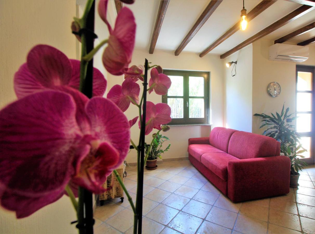 Fenile Apartments Santa Maria Navarrese Kültér fotó
